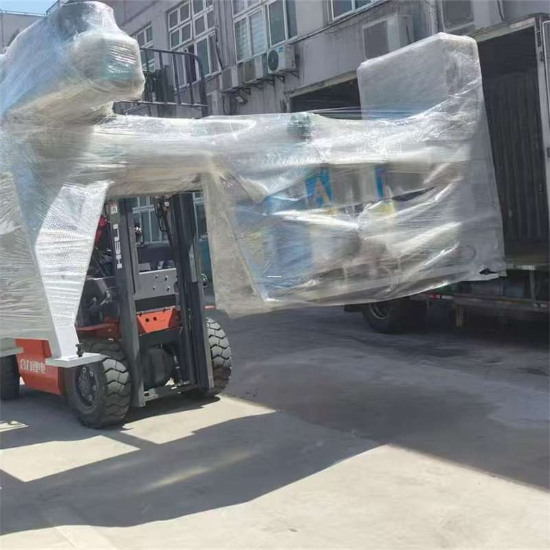 鼎城区马尔康市物流：多元服务与高效运输线路探索